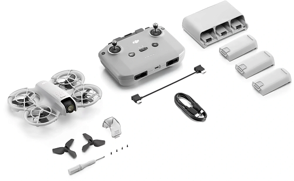 Квадрокоптер DJI Neo Fly More Combo