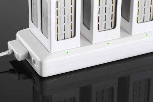 Зарядный хаб DJI Phantom 4 фото 7