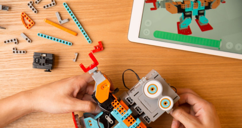 Робот-конструктор UBTECH JIMU BuzzBot & MuttBot Kit фото 3