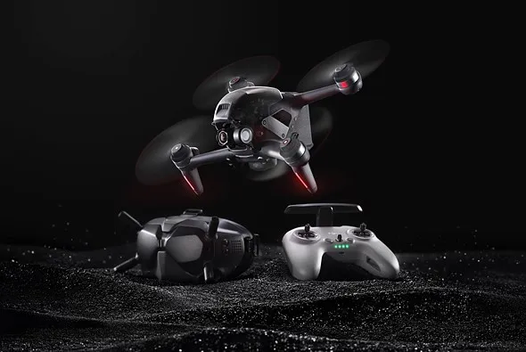 DJI выпустила новый дрон DJI FPV Combo
