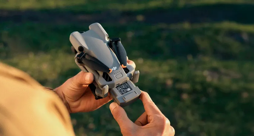 DJI Mini 5 Pro - обзор: мини-дрон, который стал профессионалом